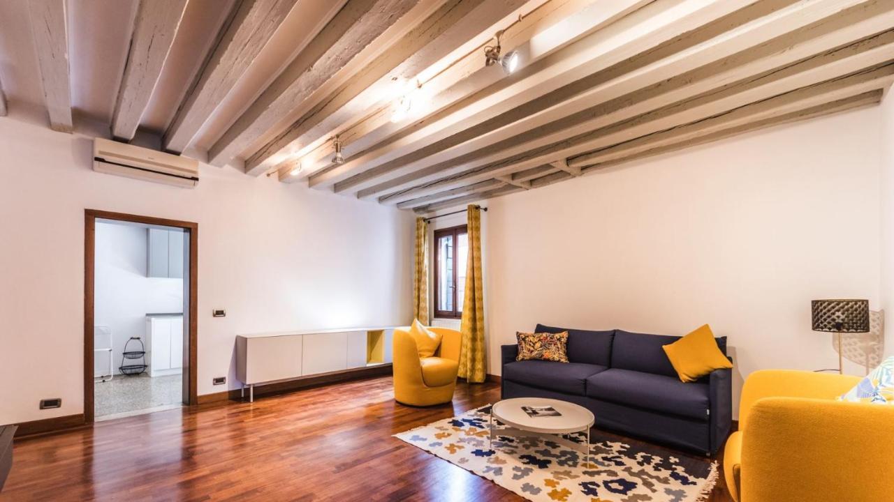 ヴェネツィア Residenza Ca' Giacomoヴィラ エクステリア 写真