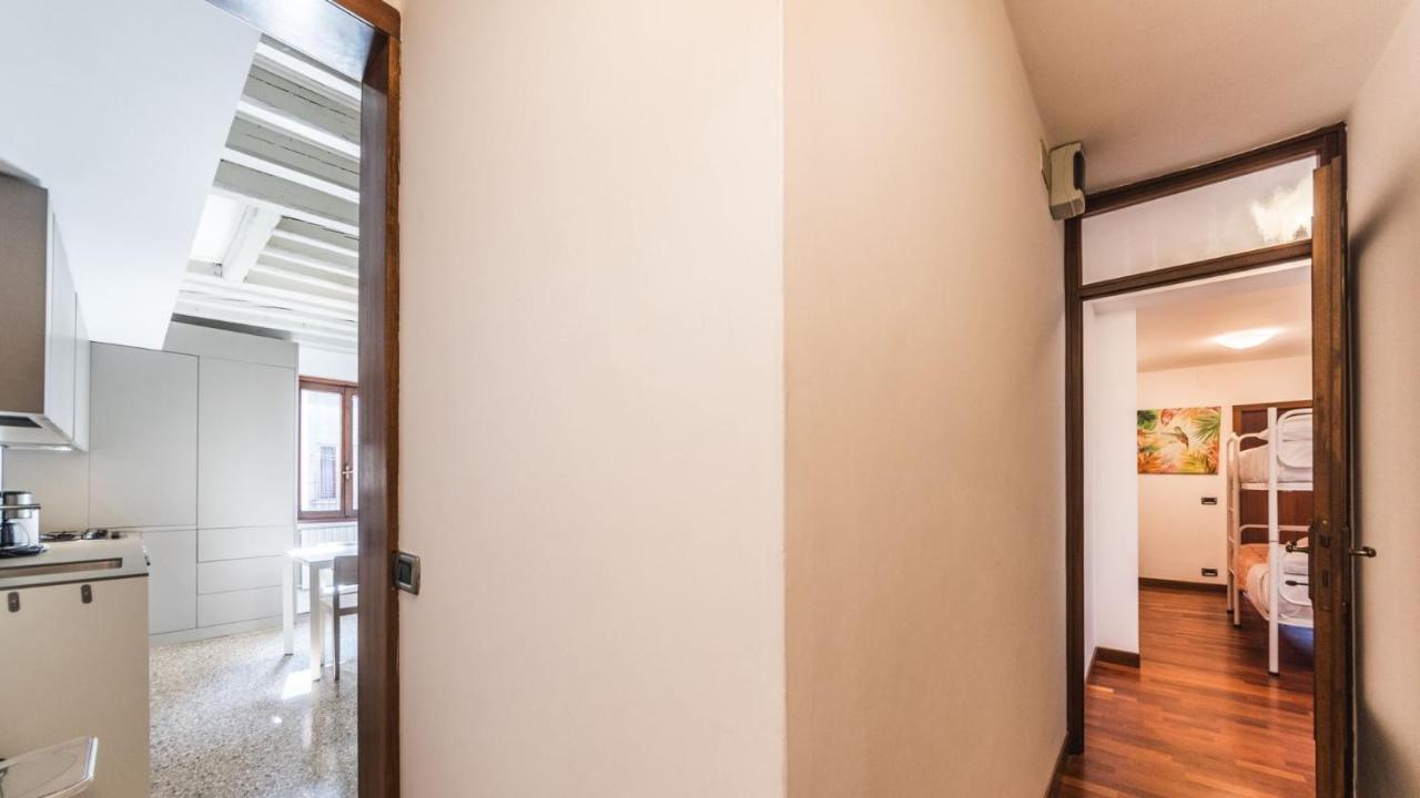 ヴェネツィア Residenza Ca' Giacomoヴィラ エクステリア 写真